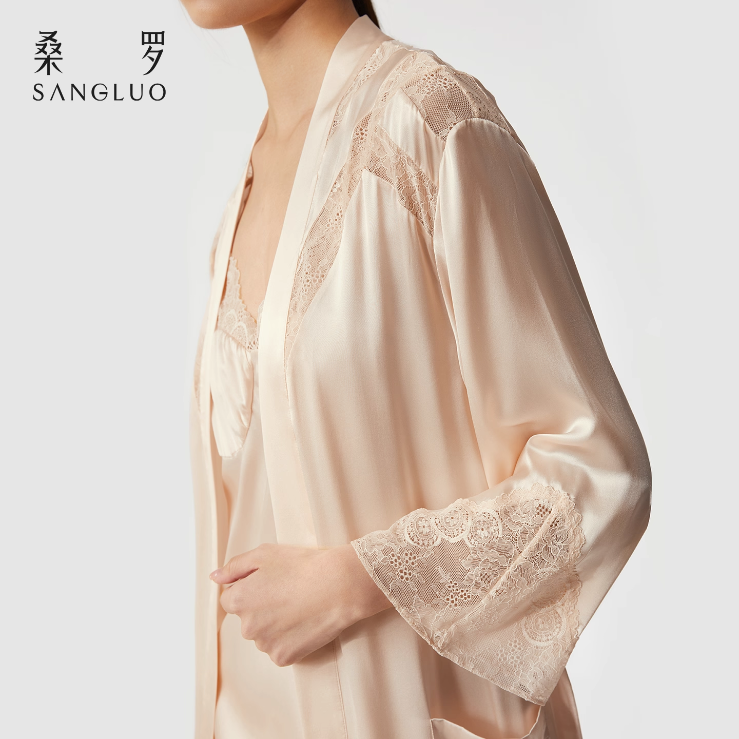 100% mulberry silk home wear and silk bathrobes