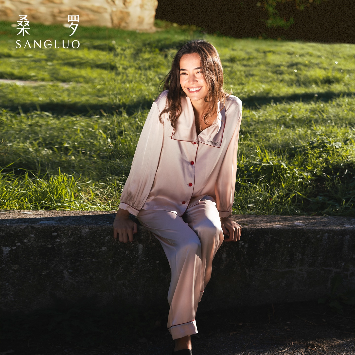 Sangluo Silk pajamas 100% mulberry silk 23mm long-sleeved home wear