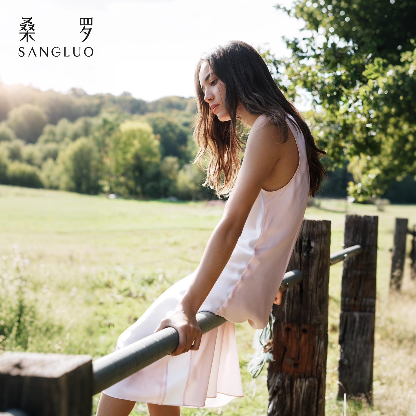 100% mulberry silk V-neck silk halter dress