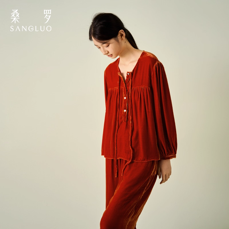 Mulberry silk velvet pajamas set for home wear in autumn and winter