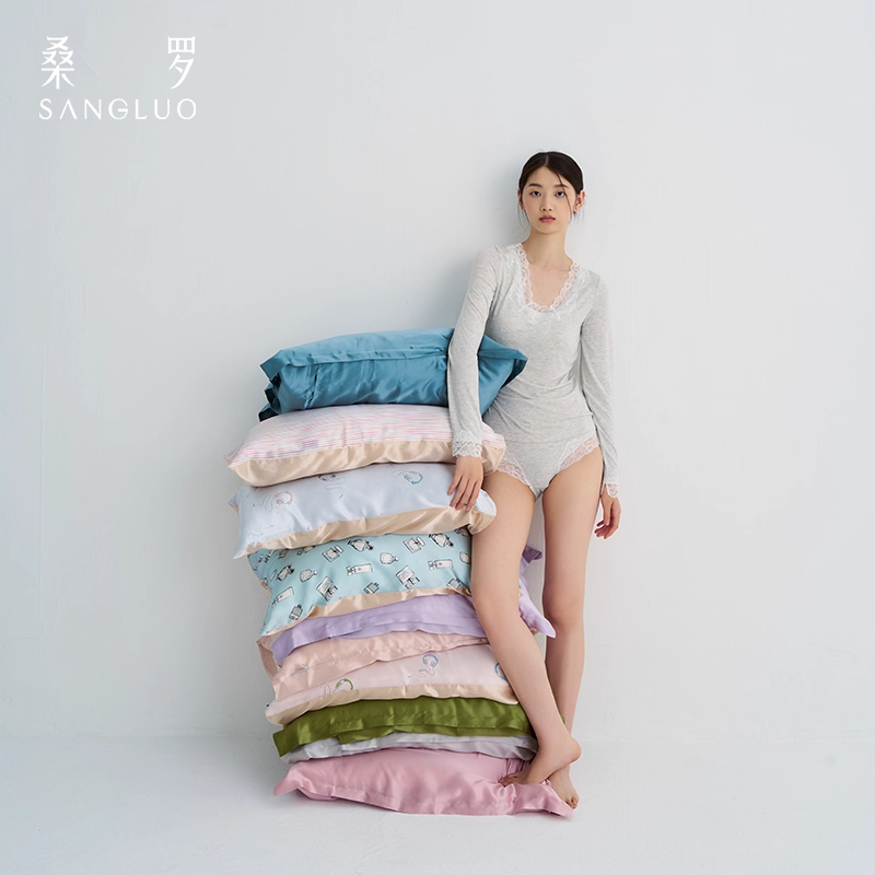 Sang long-sleeved and short-sleeved suit without bra