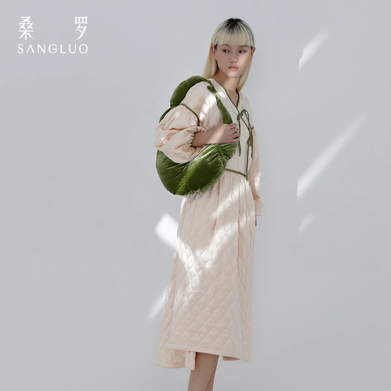 100% mulberry silk women's home wear thickened for autumn and winter