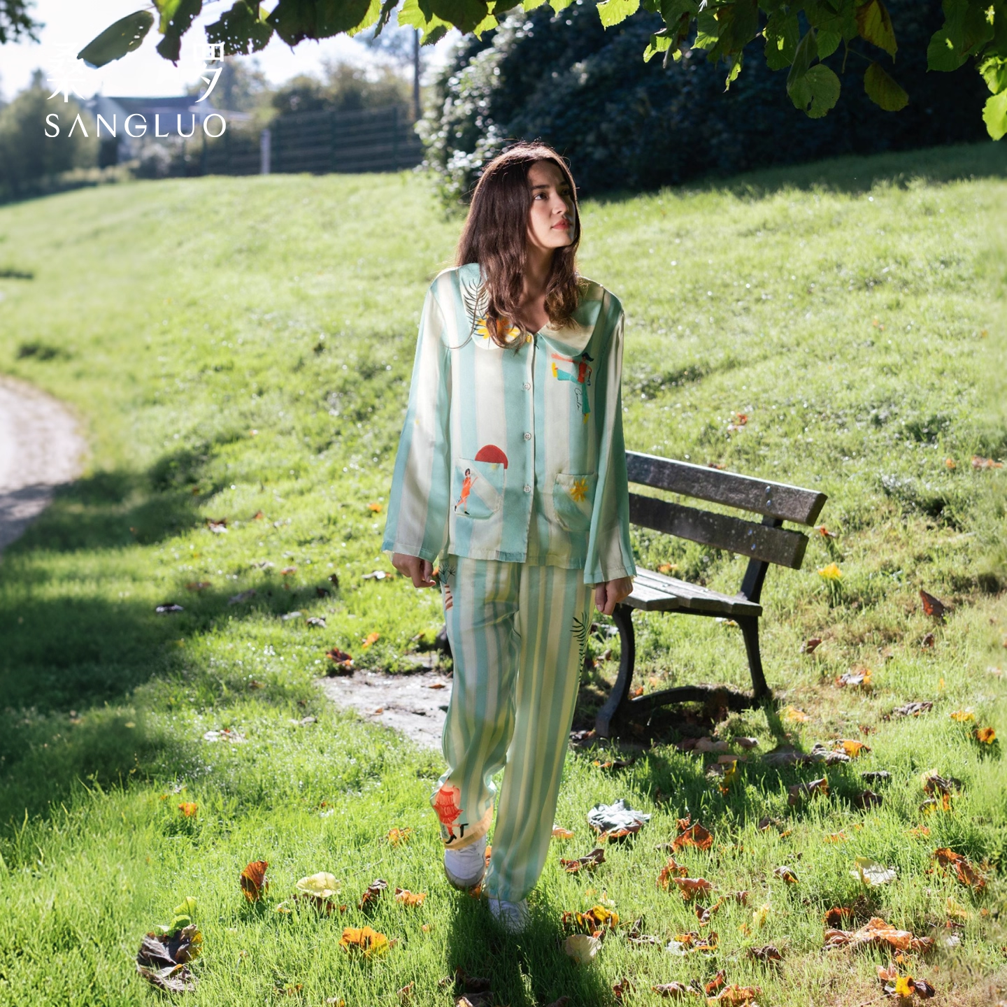 Sanluo Tongqu 100% Mulberry Silk Long-sleeved pajamas Set for Home wear